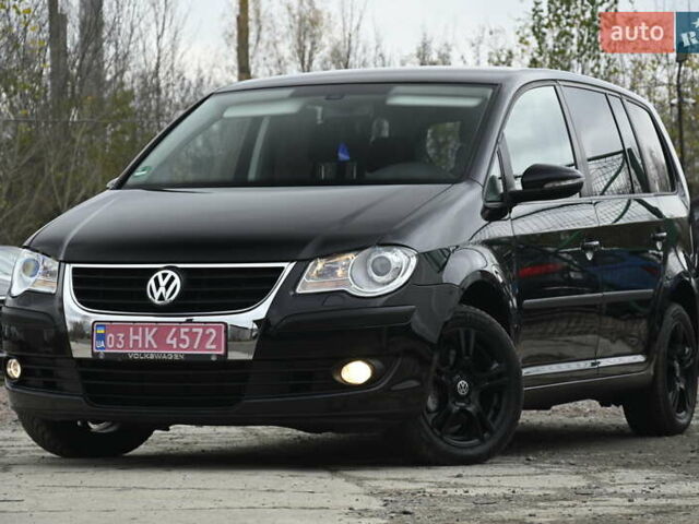 Черный Фольксваген Туран, объемом двигателя 1.6 л и пробегом 152 тыс. км за 7600 $, фото 5 на Automoto.ua
