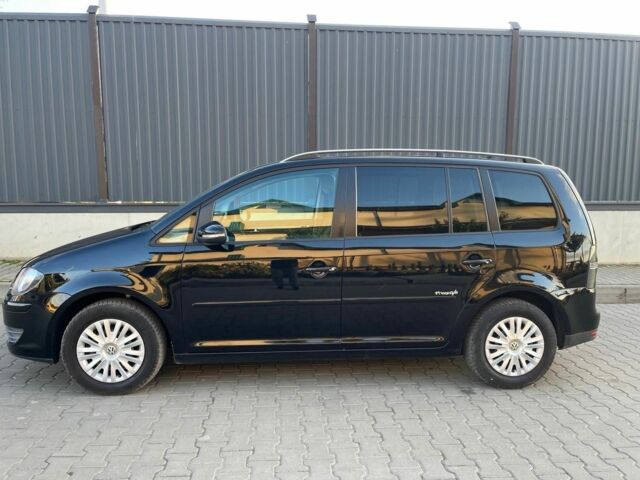 Черный Фольксваген Туран, объемом двигателя 1.6 л и пробегом 240 тыс. км за 8100 $, фото 5 на Automoto.ua