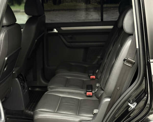 Чорний Фольксваген Туран, об'ємом двигуна 1.97 л та пробігом 279 тис. км за 8800 $, фото 27 на Automoto.ua