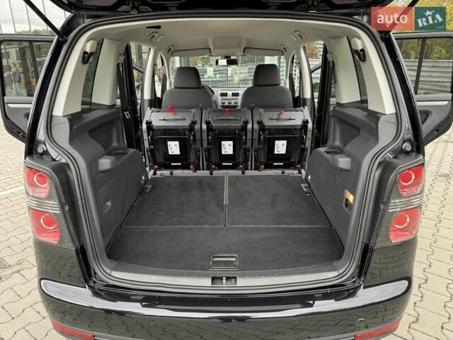 Чорний Фольксваген Туран, об'ємом двигуна 1.4 л та пробігом 190 тис. км за 6950 $, фото 47 на Automoto.ua