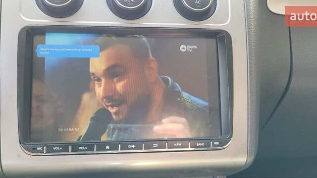 Черный Фольксваген Туран, объемом двигателя 1.97 л и пробегом 248 тыс. км за 8300 $, фото 14 на Automoto.ua