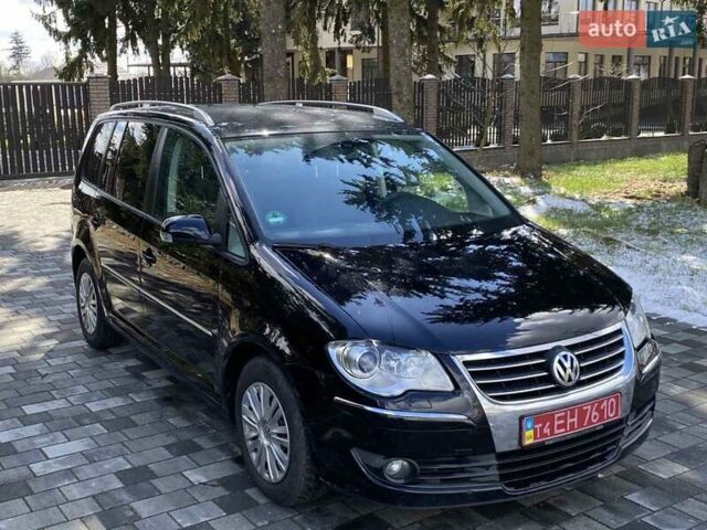 Чорний Фольксваген Туран, об'ємом двигуна 1.6 л та пробігом 189 тис. км за 7500 $, фото 8 на Automoto.ua