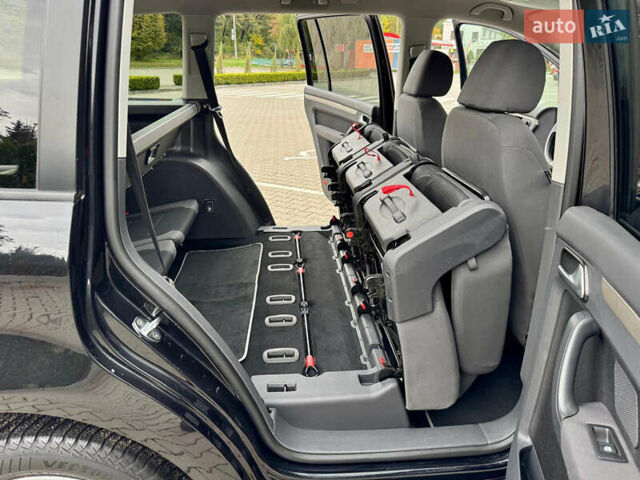 Черный Фольксваген Туран, объемом двигателя 1.4 л и пробегом 190 тыс. км за 7200 $, фото 43 на Automoto.ua