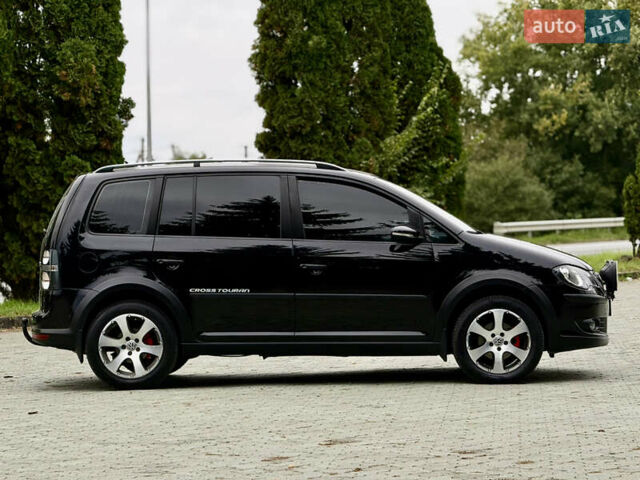 Чорний Фольксваген Туран, об'ємом двигуна 1.97 л та пробігом 279 тис. км за 8800 $, фото 57 на Automoto.ua