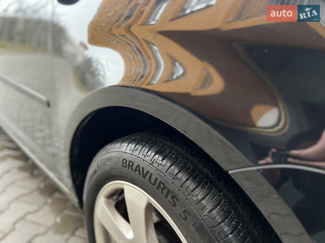 Черный Фольксваген Туран, объемом двигателя 1.6 л и пробегом 180 тыс. км за 8200 $, фото 27 на Automoto.ua