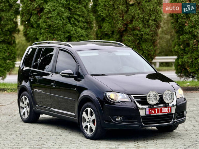 Чорний Фольксваген Туран, об'ємом двигуна 1.97 л та пробігом 279 тис. км за 8800 $, фото 69 на Automoto.ua