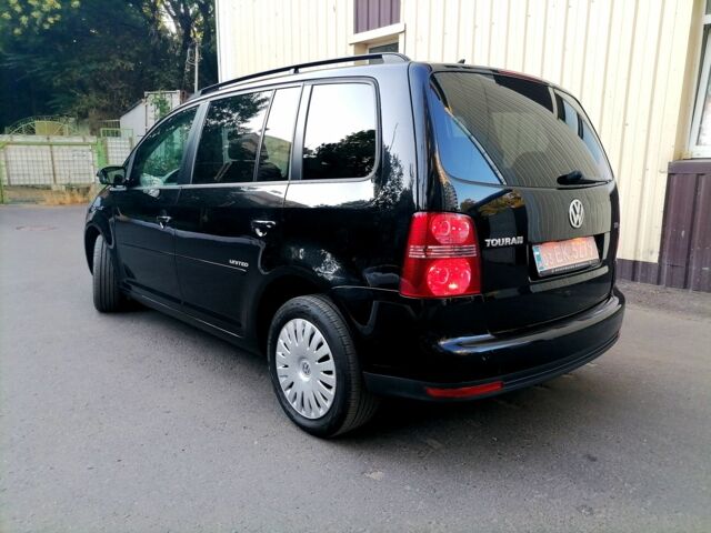 Чорний Фольксваген Туран, об'ємом двигуна 0 л та пробігом 194 тис. км за 6600 $, фото 4 на Automoto.ua