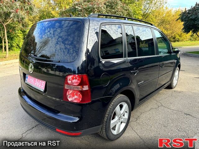 Черный Фольксваген Туран, объемом двигателя 1.6 л и пробегом 224 тыс. км за 8550 $, фото 4 на Automoto.ua