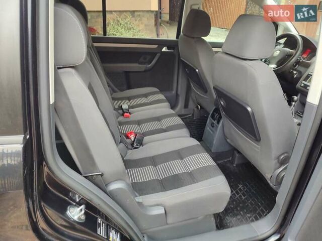 Чорний Фольксваген Туран, об'ємом двигуна 1.4 л та пробігом 260 тис. км за 6200 $, фото 5 на Automoto.ua