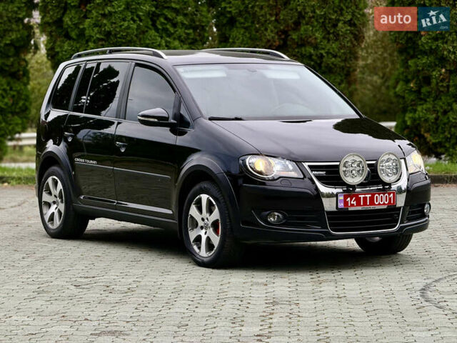 Чорний Фольксваген Туран, об'ємом двигуна 1.97 л та пробігом 279 тис. км за 8800 $, фото 70 на Automoto.ua