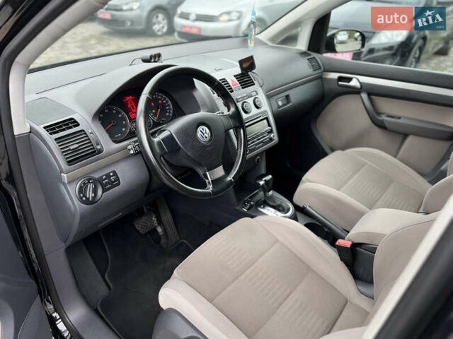 Черный Фольксваген Туран, объемом двигателя 1.4 л и пробегом 195 тыс. км за 7600 $, фото 9 на Automoto.ua