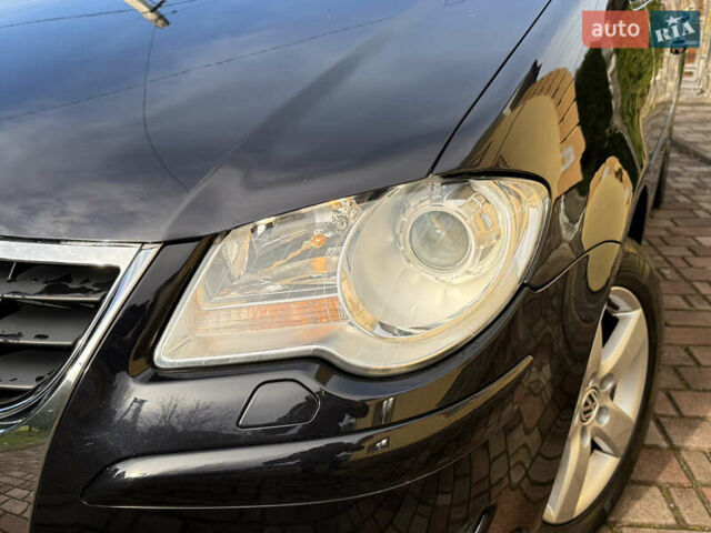 Чорний Фольксваген Туран, об'ємом двигуна 1.4 л та пробігом 148 тис. км за 5999 $, фото 69 на Automoto.ua