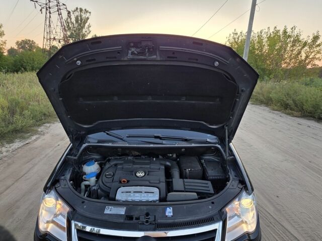 Черный Фольксваген Туран, объемом двигателя 1.4 л и пробегом 200 тыс. км за 6900 $, фото 15 на Automoto.ua