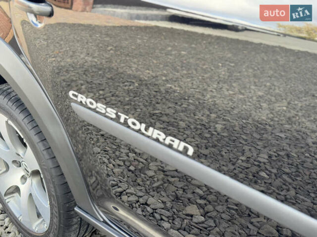 Чорний Фольксваген Туран, об'ємом двигуна 1.4 л та пробігом 220 тис. км за 8350 $, фото 15 на Automoto.ua