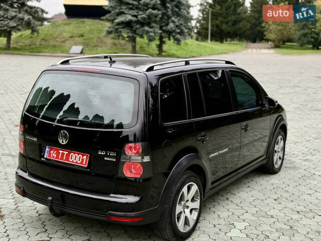Чорний Фольксваген Туран, об'ємом двигуна 1.97 л та пробігом 279 тис. км за 8800 $, фото 51 на Automoto.ua