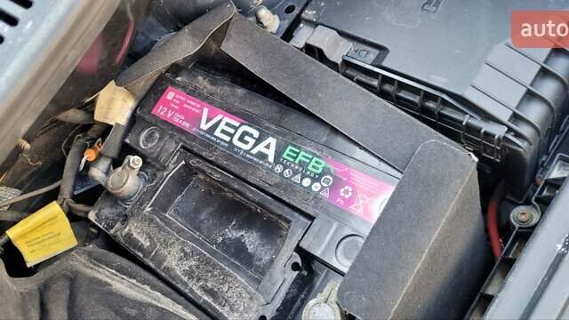 Черный Фольксваген Туран, объемом двигателя 1.97 л и пробегом 248 тыс. км за 8300 $, фото 23 на Automoto.ua