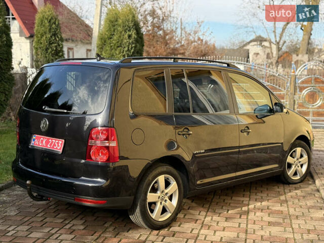 Чорний Фольксваген Туран, об'ємом двигуна 1.4 л та пробігом 148 тис. км за 5999 $, фото 29 на Automoto.ua