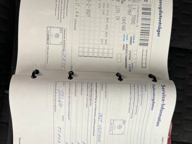 Черный Фольксваген Туран, объемом двигателя 1.4 л и пробегом 203 тыс. км за 6550 $, фото 19 на Automoto.ua