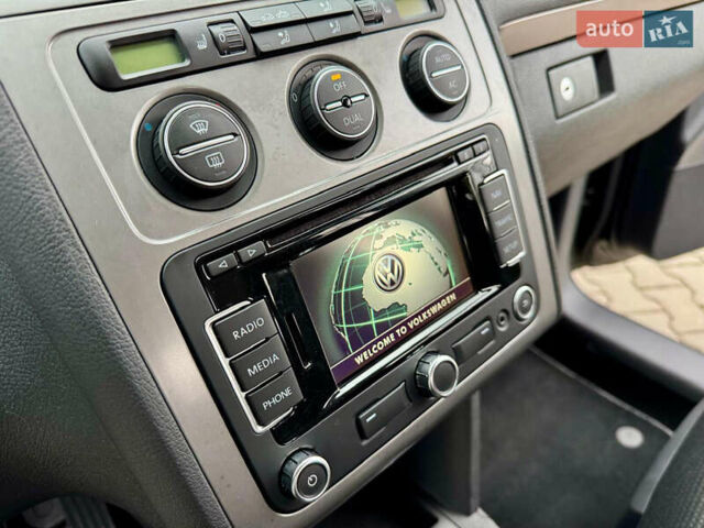 Черный Фольксваген Туран, объемом двигателя 1.4 л и пробегом 190 тыс. км за 7200 $, фото 21 на Automoto.ua