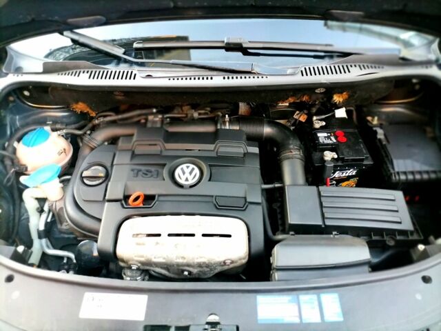 Чорний Фольксваген Туран, об'ємом двигуна 0 л та пробігом 194 тис. км за 6600 $, фото 15 на Automoto.ua