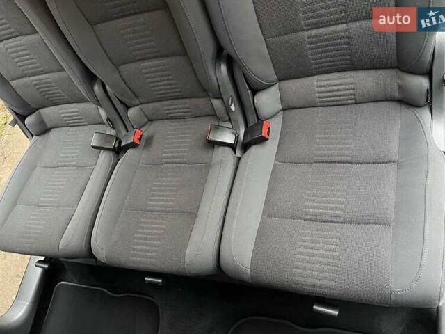 Черный Фольксваген Туран, объемом двигателя 1.4 л и пробегом 194 тыс. км за 6555 $, фото 130 на Automoto.ua