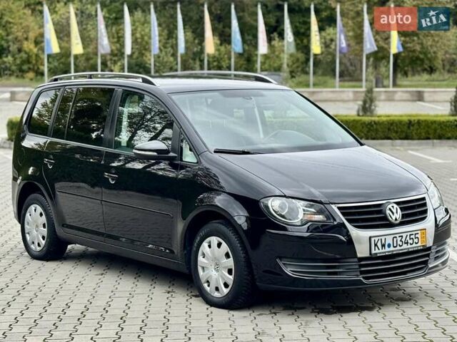 Чорний Фольксваген Туран, об'ємом двигуна 1.4 л та пробігом 190 тис. км за 6950 $, фото 10 на Automoto.ua