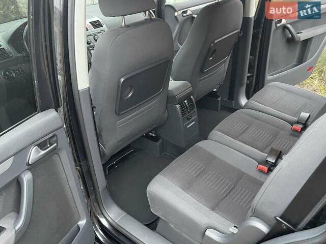 Черный Фольксваген Туран, объемом двигателя 1.4 л и пробегом 194 тыс. км за 6555 $, фото 128 на Automoto.ua