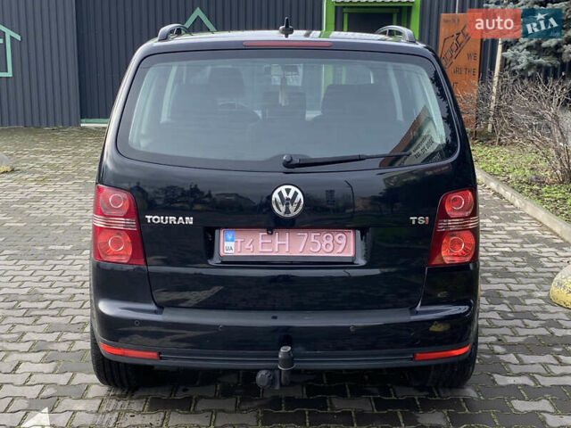 Черный Фольксваген Туран, объемом двигателя 1.4 л и пробегом 172 тыс. км за 6900 $, фото 9 на Automoto.ua