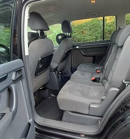 Чорний Фольксваген Туран, об'ємом двигуна 1.6 л та пробігом 208 тис. км за 9500 $, фото 3 на Automoto.ua