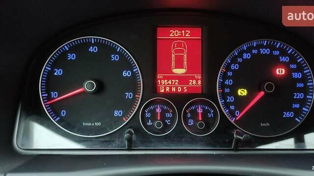 Черный Фольксваген Туран, объемом двигателя 1.39 л и пробегом 195 тыс. км за 8300 $, фото 10 на Automoto.ua