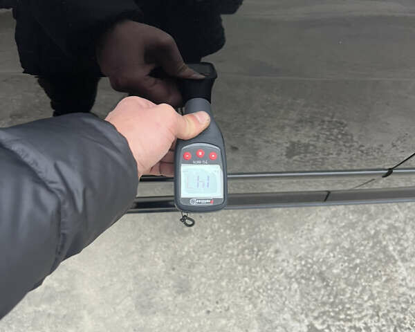 Черный Фольксваген Туран, объемом двигателя 1.4 л и пробегом 213 тыс. км за 8100 $, фото 68 на Automoto.ua