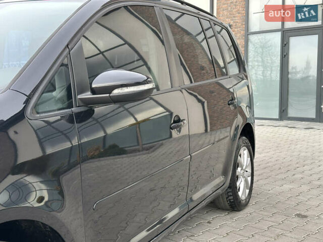 Чорний Фольксваген Туран, об'ємом двигуна 1.97 л та пробігом 336 тис. км за 8200 $, фото 12 на Automoto.ua