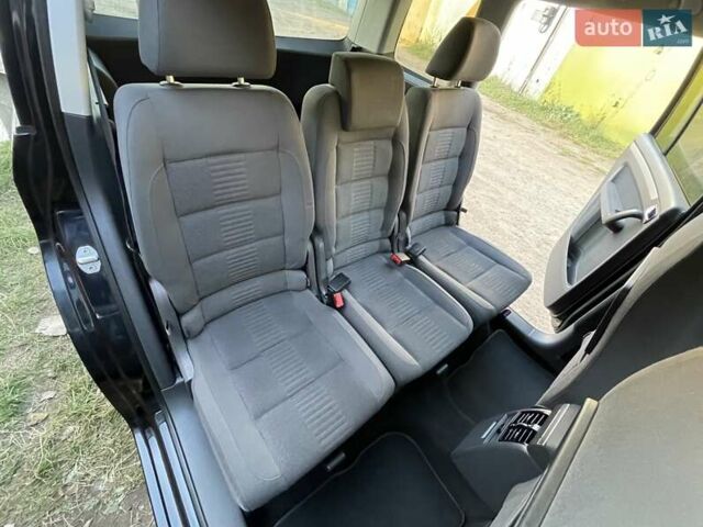 Черный Фольксваген Туран, объемом двигателя 1.4 л и пробегом 238 тыс. км за 7888 $, фото 161 на Automoto.ua