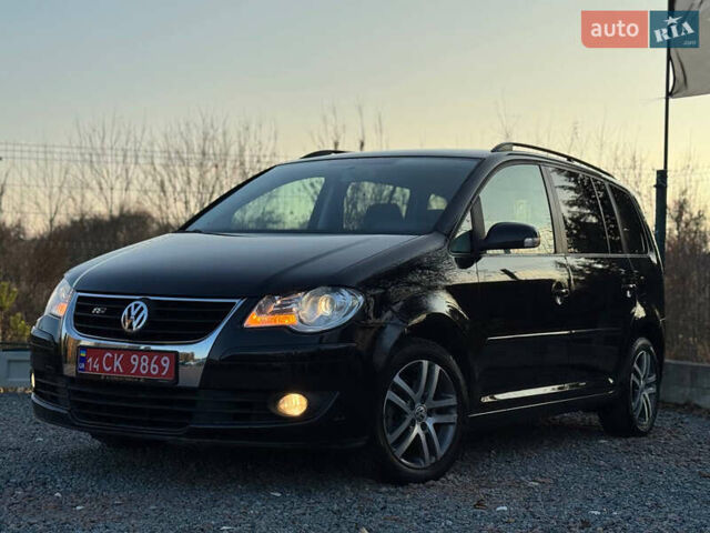 Черный Фольксваген Туран, объемом двигателя 1.6 л и пробегом 215 тыс. км за 7890 $, фото 11 на Automoto.ua