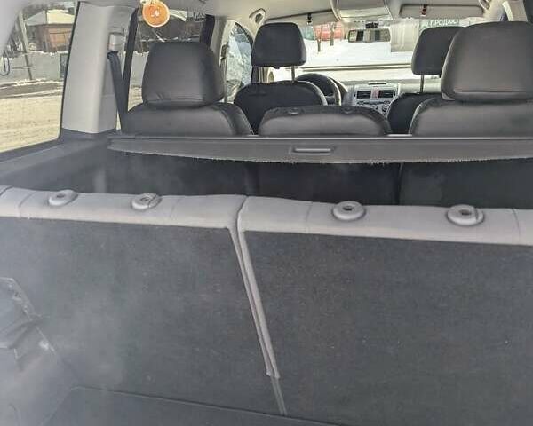 Черный Фольксваген Туран, объемом двигателя 2 л и пробегом 236 тыс. км за 9800 $, фото 11 на Automoto.ua