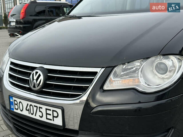 Чорний Фольксваген Туран, об'ємом двигуна 1.97 л та пробігом 336 тис. км за 8200 $, фото 8 на Automoto.ua
