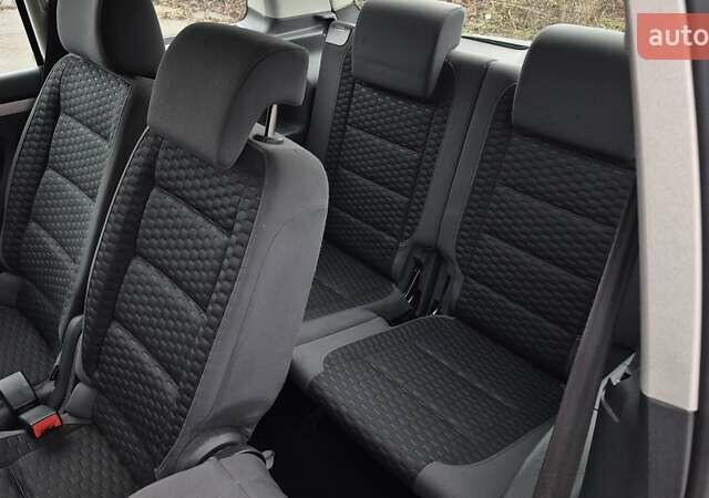 Чорний Фольксваген Туран, об'ємом двигуна 1.4 л та пробігом 248 тис. км за 7699 $, фото 15 на Automoto.ua