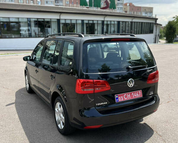 Чорний Фольксваген Туран, об'ємом двигуна 1.6 л та пробігом 256 тис. км за 10900 $, фото 3 на Automoto.ua