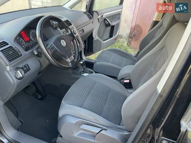 Черный Фольксваген Туран, объемом двигателя 1.4 л и пробегом 238 тыс. км за 7888 $, фото 52 на Automoto.ua