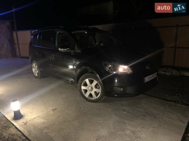 Чорний Фольксваген Туран, об'ємом двигуна 1.6 л та пробігом 227 тис. км за 9600 $, фото 40 на Automoto.ua