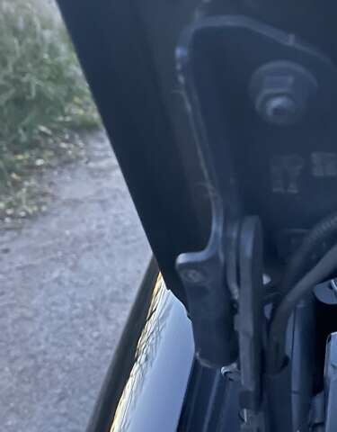 Черный Фольксваген Туран, объемом двигателя 1.4 л и пробегом 238 тыс. км за 7888 $, фото 188 на Automoto.ua