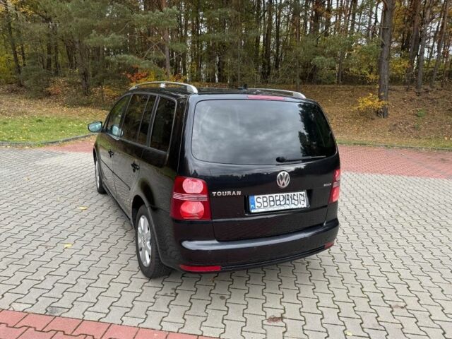 Чорний Фольксваген Туран, об'ємом двигуна 1.9 л та пробігом 229 тис. км за 2300 $, фото 4 на Automoto.ua
