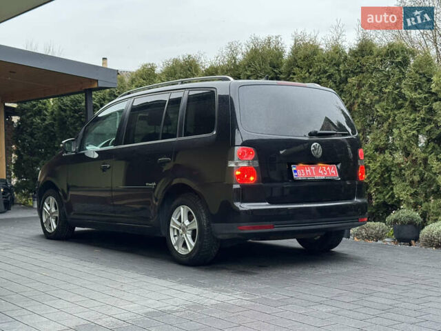 Черный Фольксваген Туран, объемом двигателя 1.6 л и пробегом 191 тыс. км за 7900 $, фото 9 на Automoto.ua