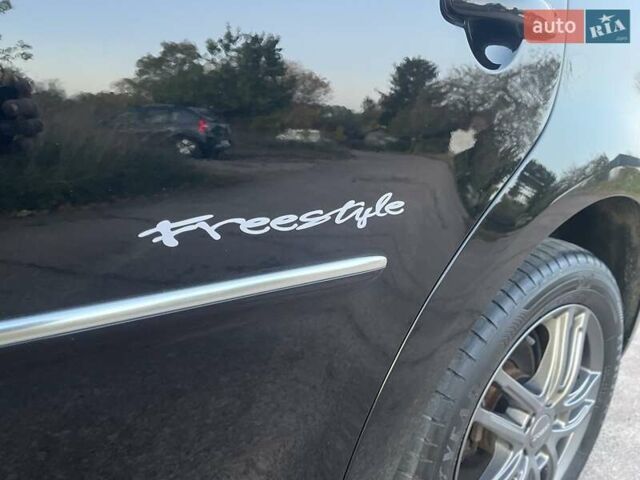 Черный Фольксваген Туран, объемом двигателя 1.4 л и пробегом 238 тыс. км за 7888 $, фото 33 на Automoto.ua