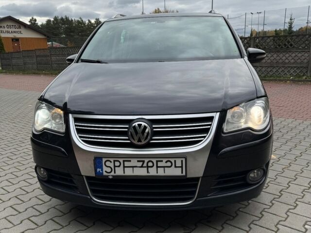 Чорний Фольксваген Туран, об'ємом двигуна 1.9 л та пробігом 229 тис. км за 2300 $, фото 2 на Automoto.ua