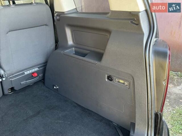 Черный Фольксваген Туран, объемом двигателя 1.4 л и пробегом 238 тыс. км за 7888 $, фото 224 на Automoto.ua