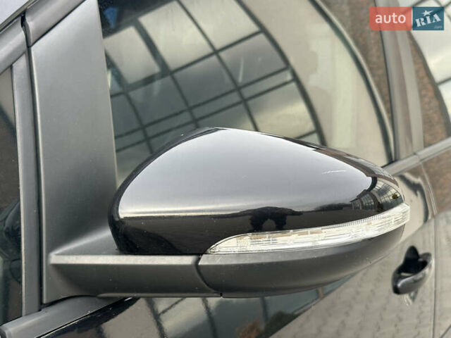 Чорний Фольксваген Туран, об'ємом двигуна 1.97 л та пробігом 336 тис. км за 8200 $, фото 10 на Automoto.ua