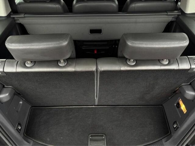 Черный Фольксваген Туран, объемом двигателя 2 л и пробегом 260 тыс. км за 9950 $, фото 17 на Automoto.ua