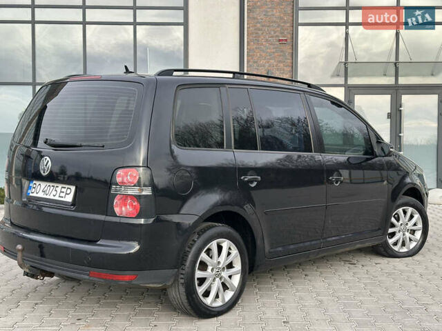 Чорний Фольксваген Туран, об'ємом двигуна 1.97 л та пробігом 336 тис. км за 8200 $, фото 16 на Automoto.ua
