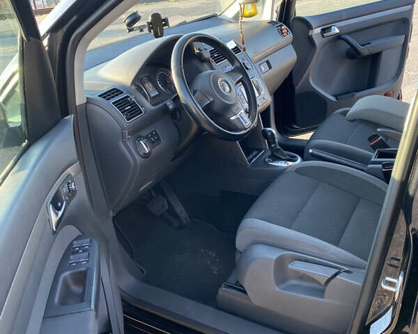 Чорний Фольксваген Туран, об'ємом двигуна 1.6 л та пробігом 227 тис. км за 9600 $, фото 35 на Automoto.ua